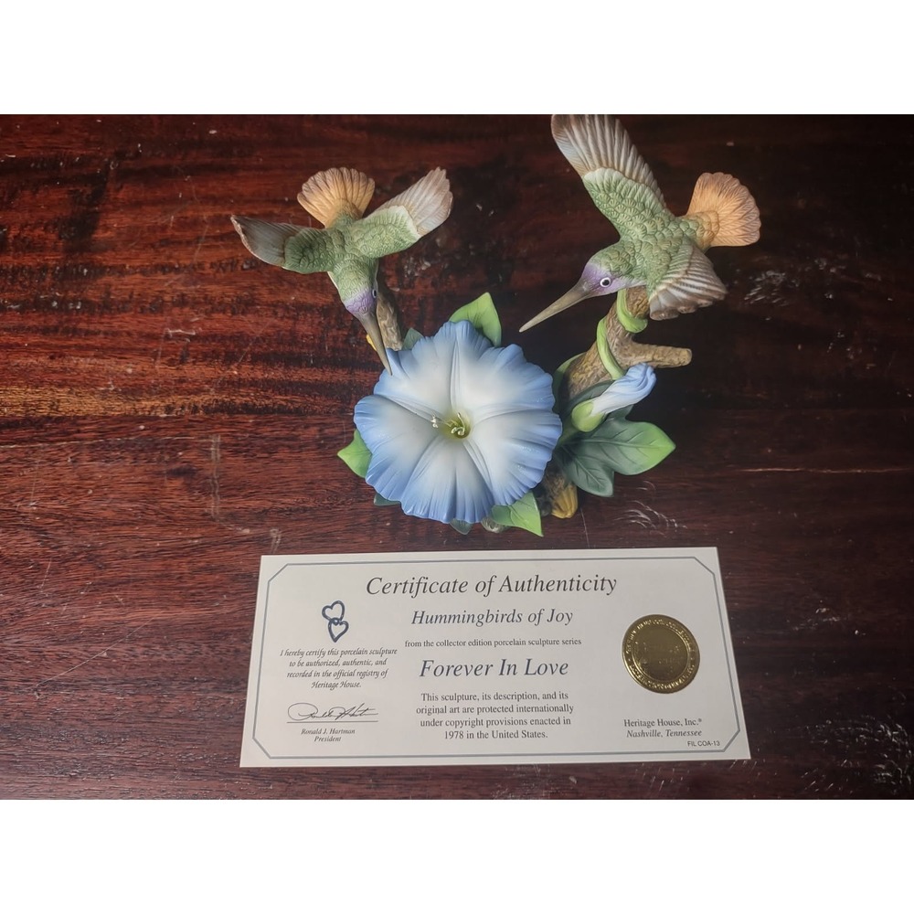 Heritage House Hummingbirds of Joy Figurine Forever in Love COA 5.5" Porcelain